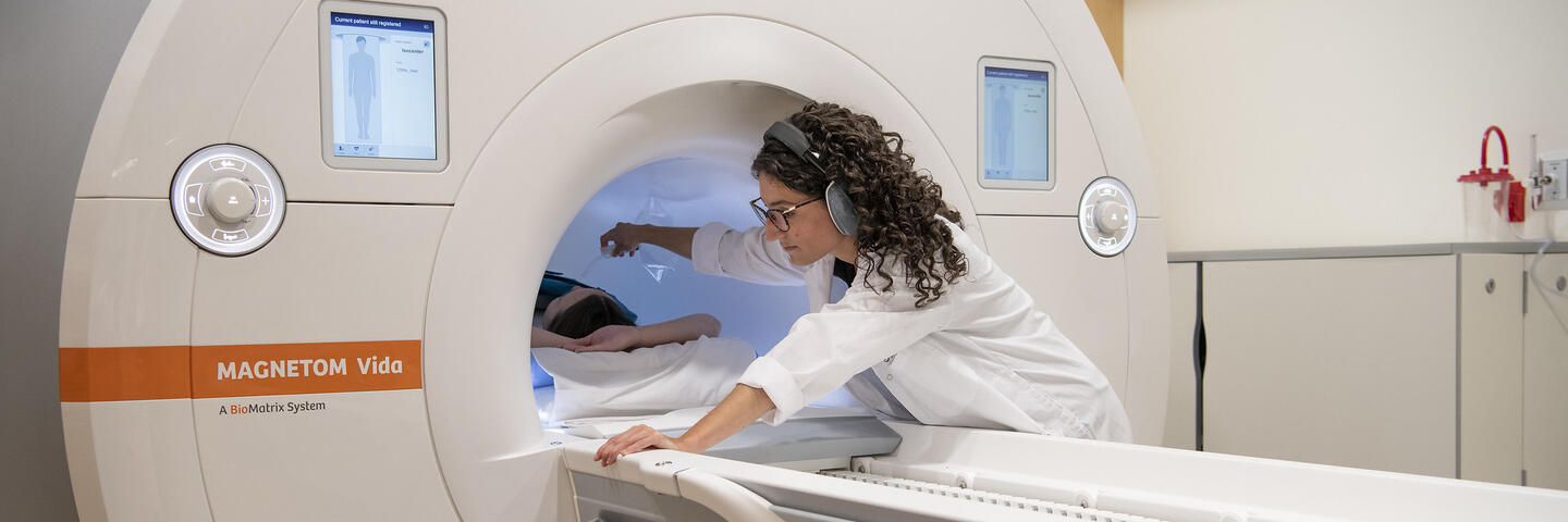 Dr. Rachel Eddy with a specialized xenon gas MRI